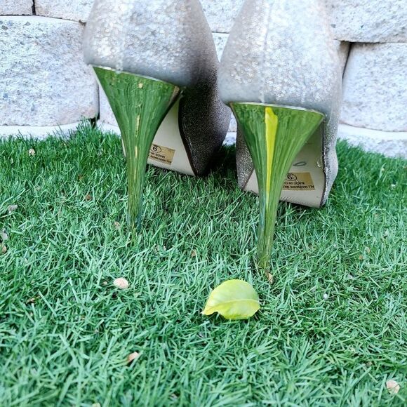 D brand women's gold sparkle open toed heels - Picture 16 of 16